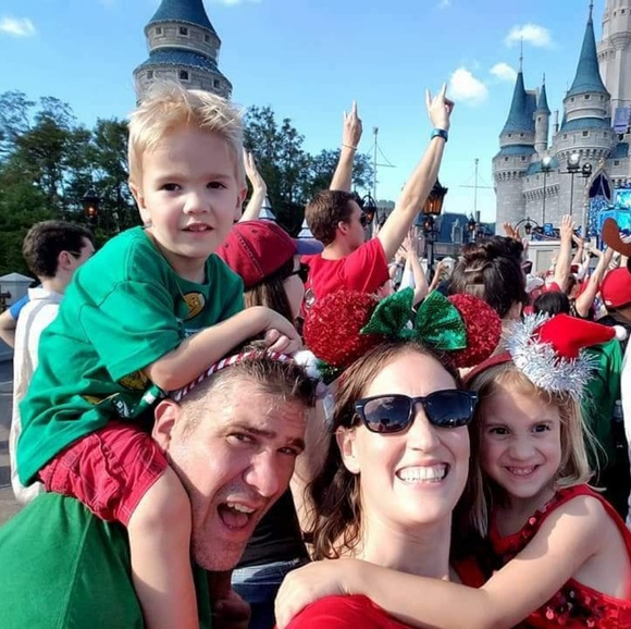 MEET THE POSHER - Picture 4 of 8